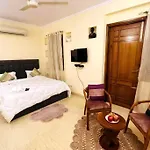 Divine India Service Apartment 4Bhk,D-36, Saket